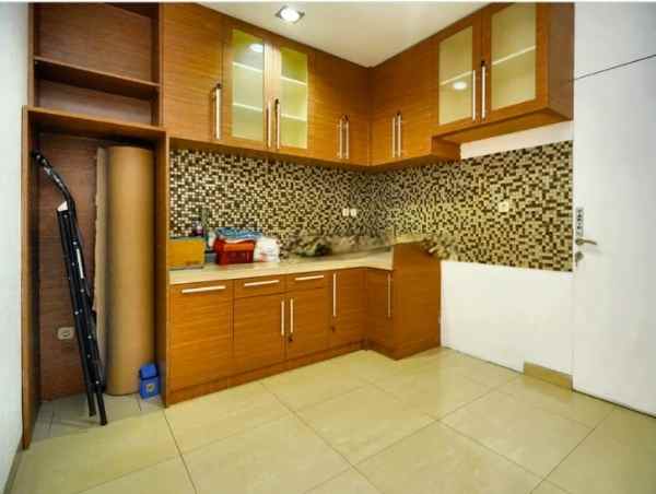 dijual rumah nerada estate