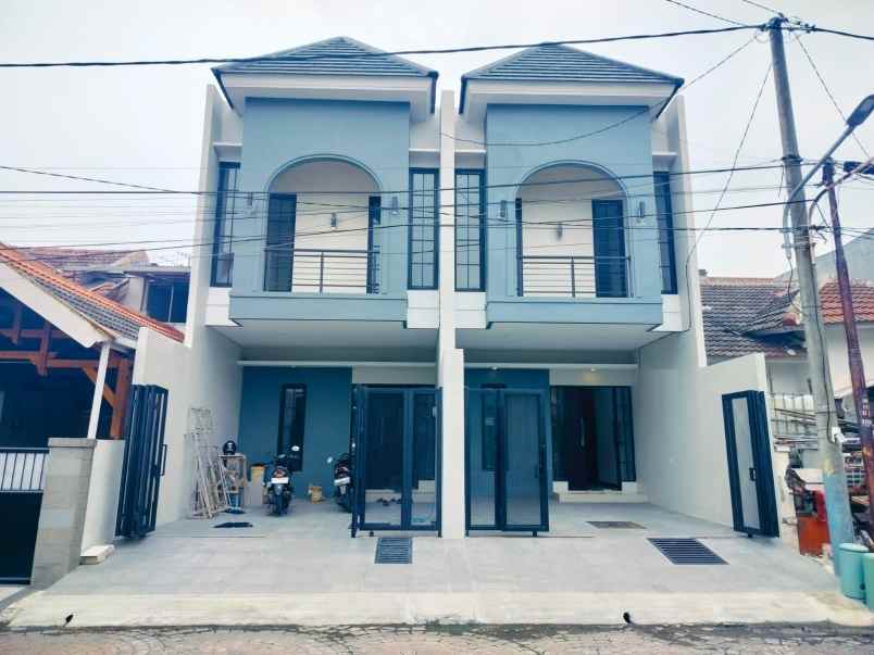 dijual rumah nirwana executive rungkut