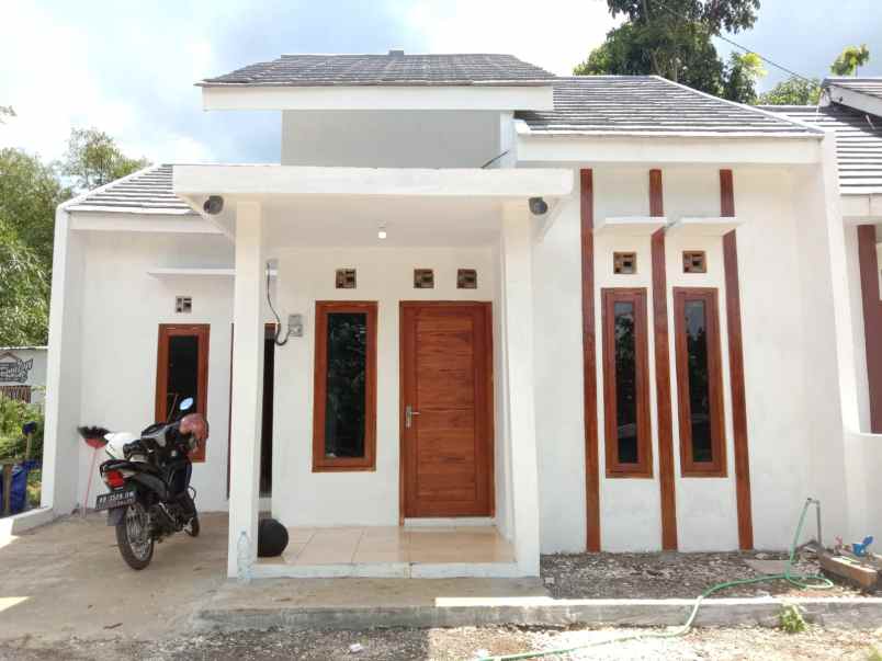 dijual rumah pakelrejo piyaman wonosari