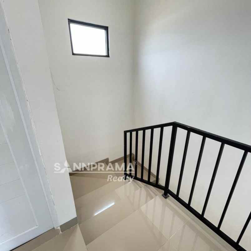 dijual rumah palasari