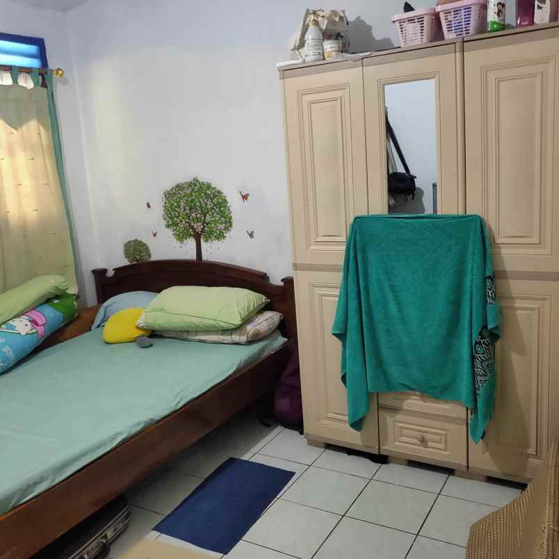 dijual rumah palmerah jakarta barat