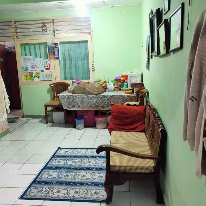 dijual rumah palmerah jakarta barat