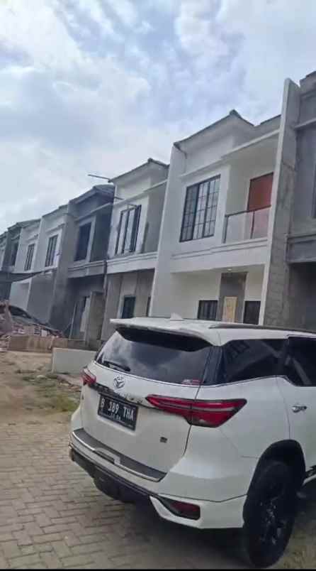 dijual rumah pamulang