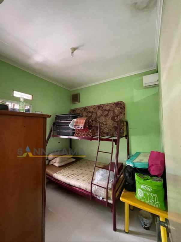 dijual rumah pancoran mas depok