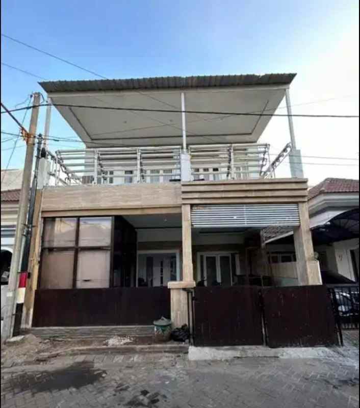 dijual rumah pantai mentari