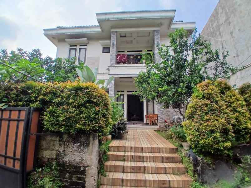 dijual rumah parung bingung