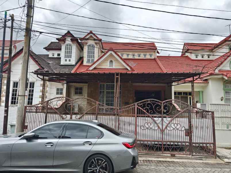 dijual rumah pegadungan kalideres