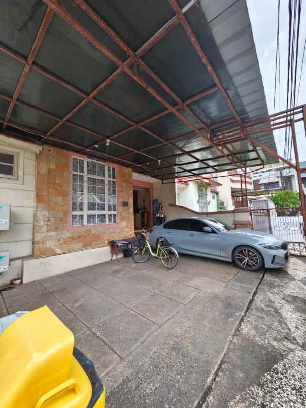 dijual rumah pegadungan kalideres