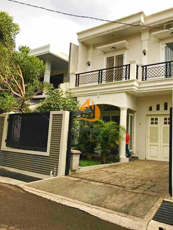 dijual rumah pejaten barat jakarta selatan