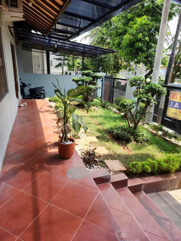 dijual rumah perum bumyagara mustika jaya