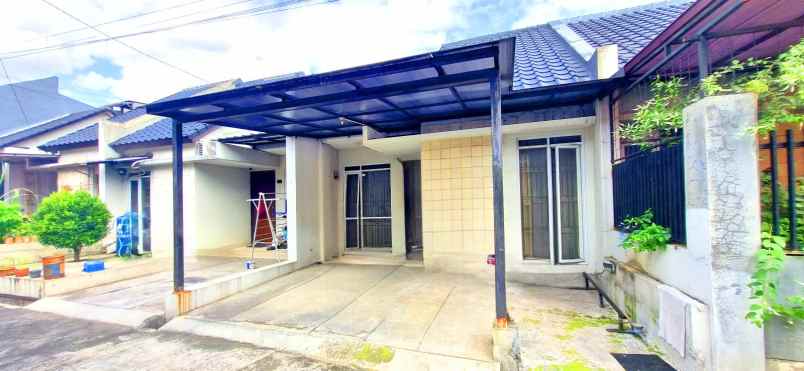 dijual rumah perum ketapang kencana