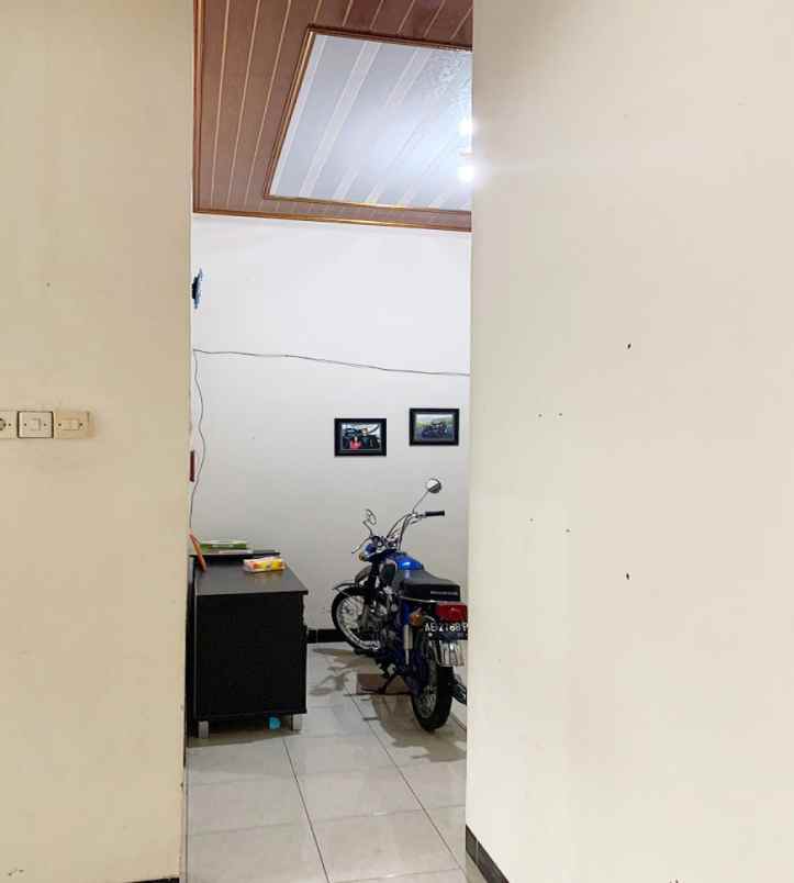 dijual rumah perumahan bukit royal