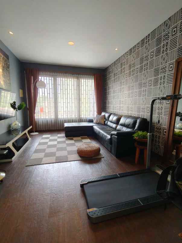 dijual rumah perumahan bulog