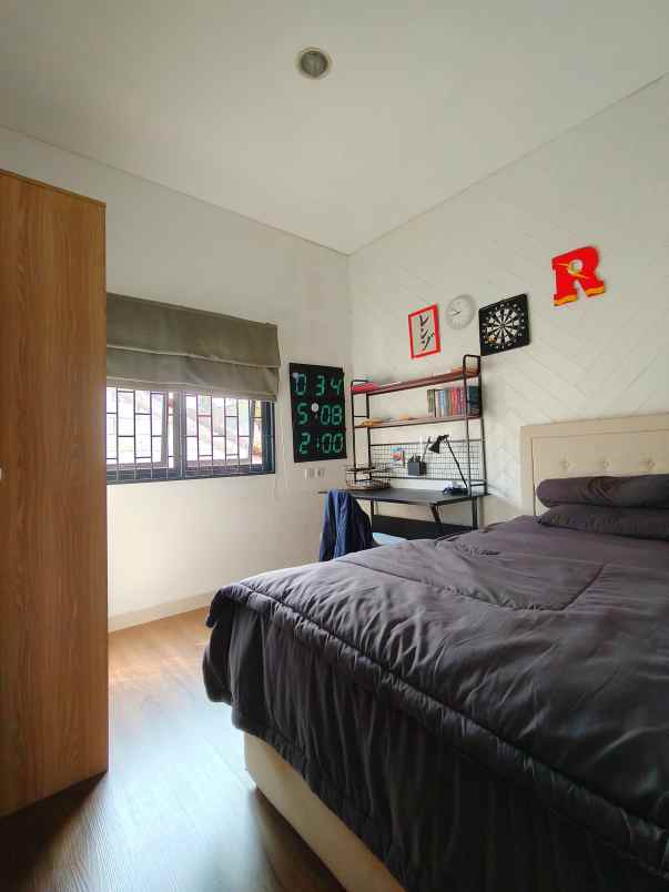 dijual rumah perumahan bulog