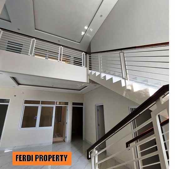 dijual rumah perumahan citra gran cibubur