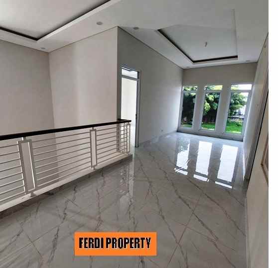 dijual rumah perumahan citra gran cibubur