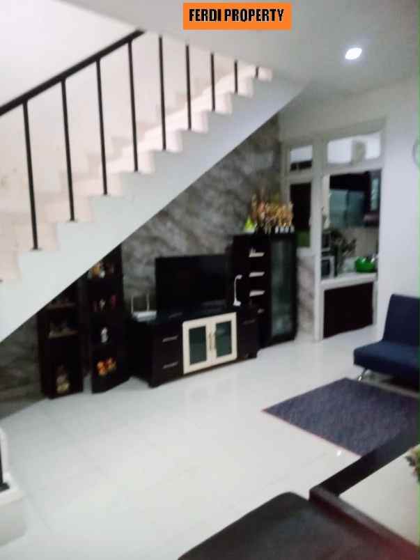 dijual rumah perumahan citra gran cibubur
