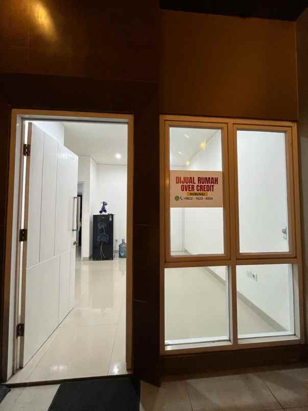 dijual rumah perumahan familia urban