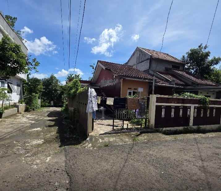 dijual rumah perumahan griya wanakarya