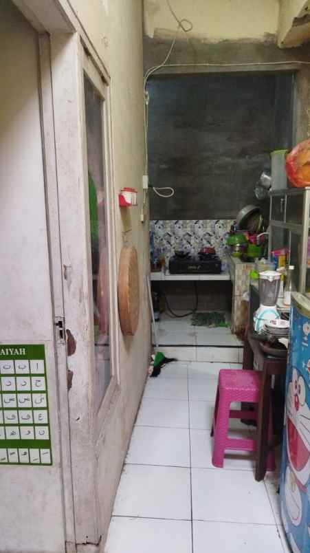 dijual rumah perumahan karang indah