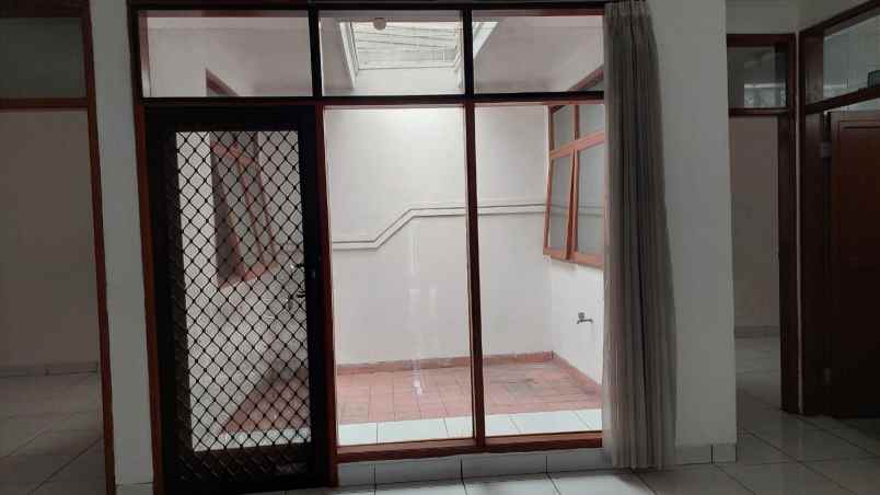 dijual rumah perumahan taman sakura indah bandung