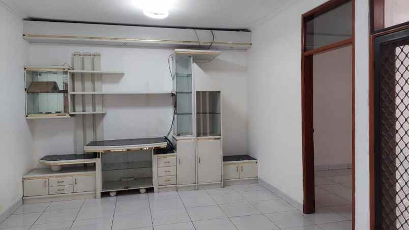 dijual rumah perumahan taman sakura indah bandung