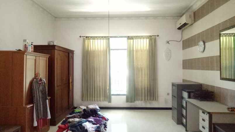 dijual rumah ploso timur