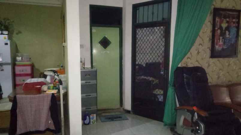 dijual rumah ploso timur