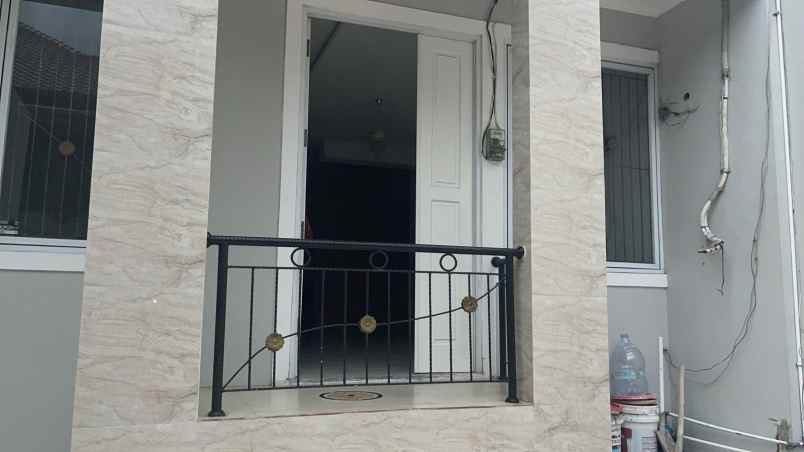 dijual rumah pondok gading mas kelapa