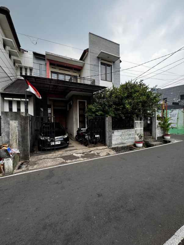 dijual rumah pondok labu cilandak