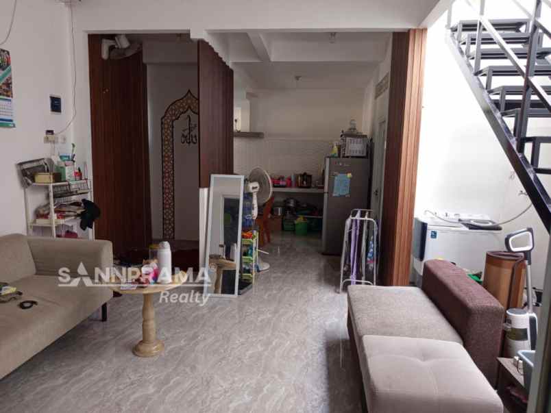 dijual rumah pondok petir