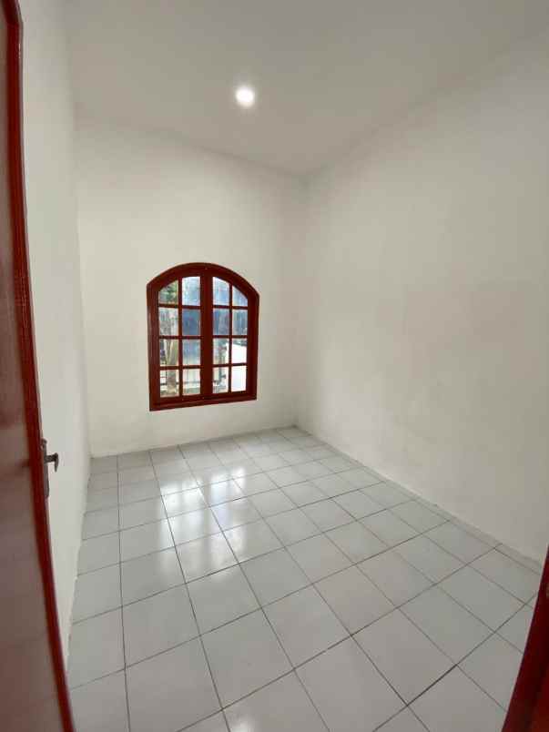 dijual rumah pperum grand residence