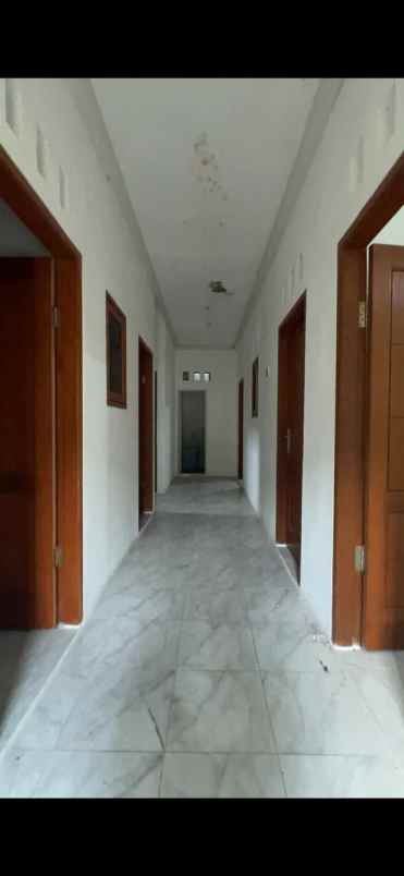 dijual rumah pribadi kost di surabaya pusat