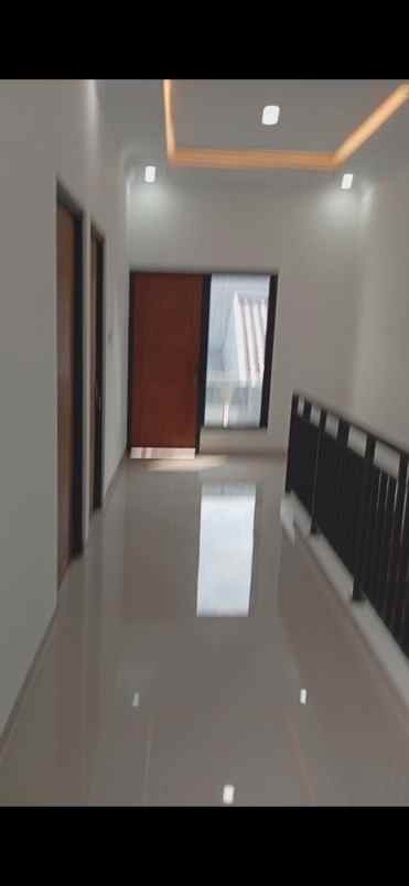 dijual rumah ps rebo