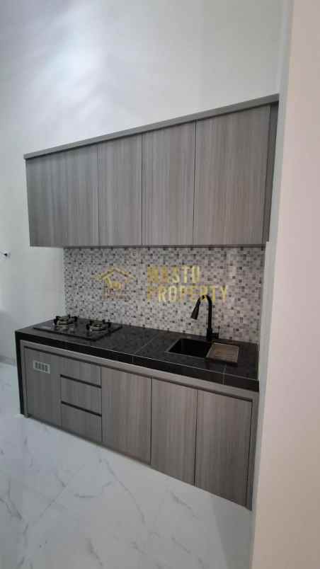 dijual rumah purwomartani kalasan