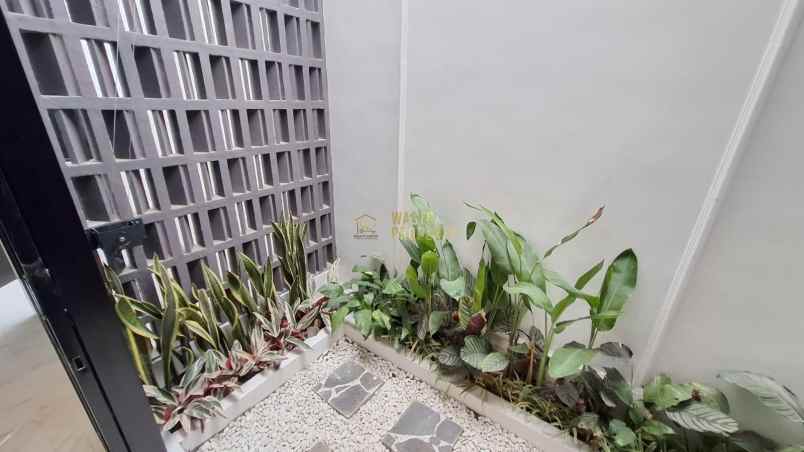 dijual rumah purwomartani kalasan