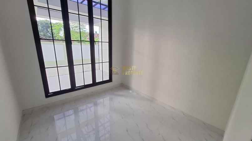 dijual rumah purwomartani kalasan