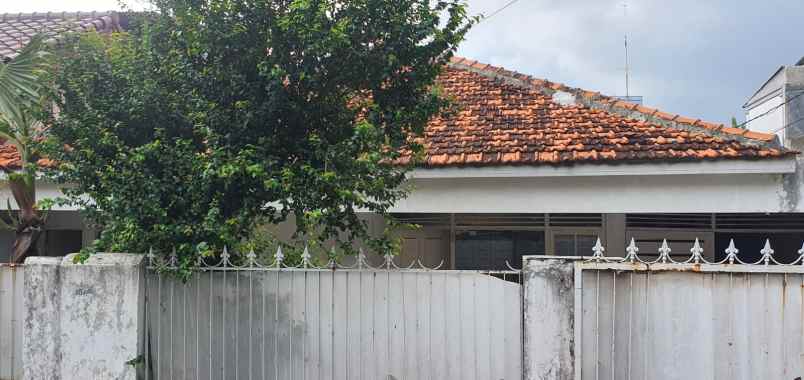 dijual rumah radio dalam