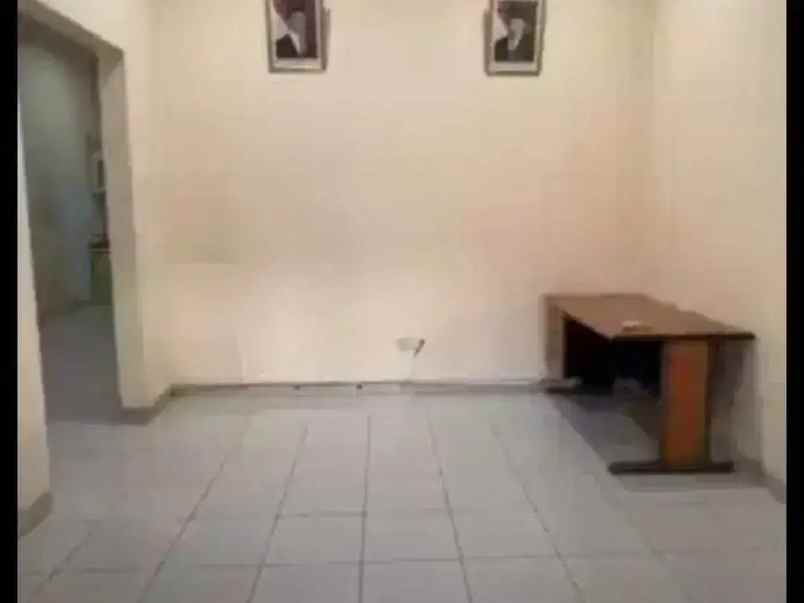 dijual rumah rawamangun
