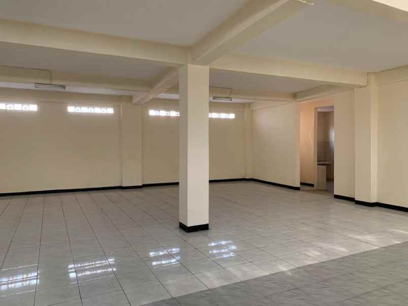 dijual rumah raya kertajaya