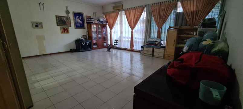 dijual rumah raya puncak permai utara