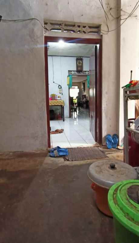 dijual rumah ready di karangayu semarang barat