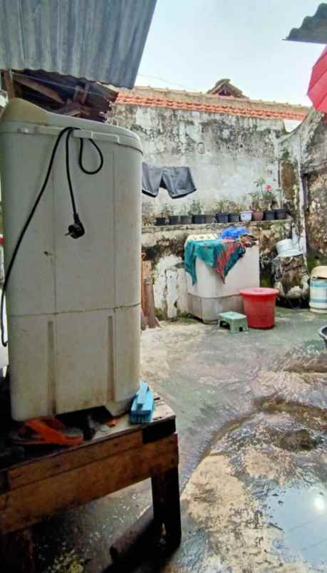 dijual rumah ready di karangayu semarang barat