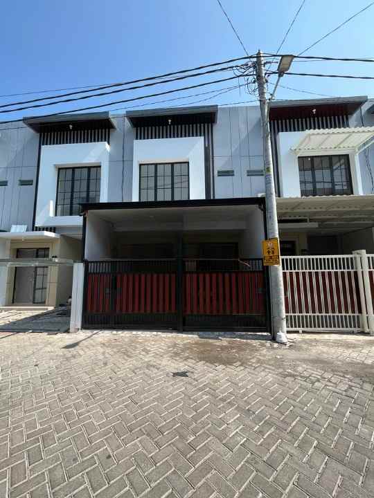 dijual rumah regency one babatan