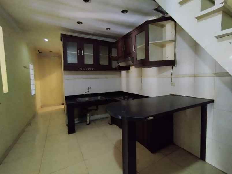 dijual rumah riungbandung