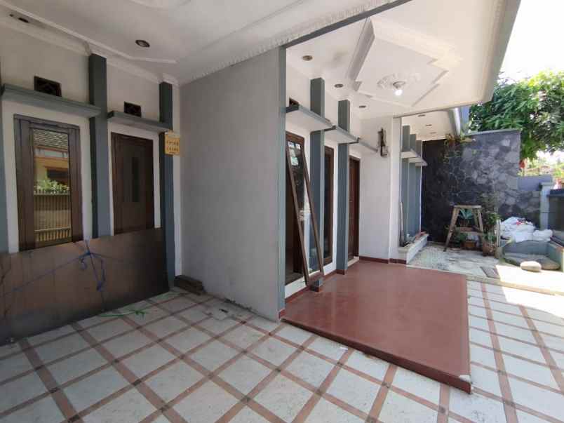 dijual rumah riungbandung