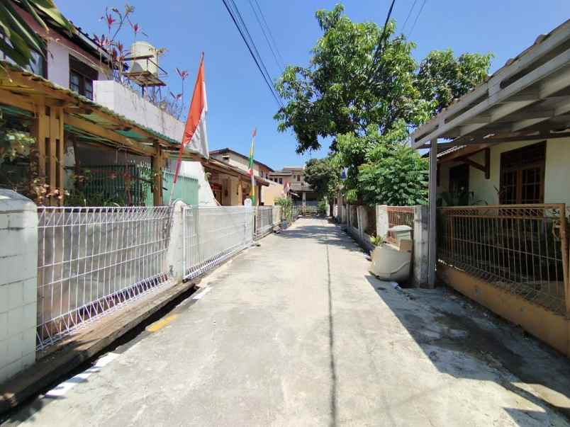 dijual rumah riungbandung