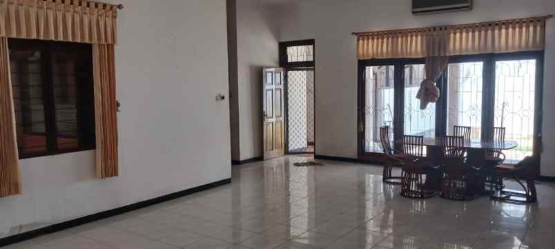 dijual rumah rungkut mapan