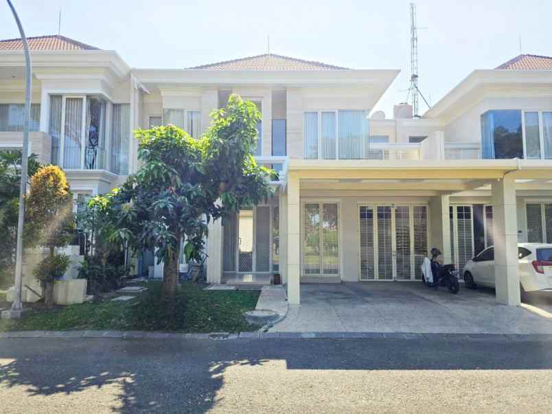 dijual rumah santiago rosa