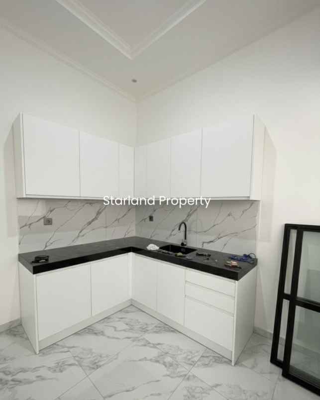 dijual rumah sawah baru ciputat tangsel